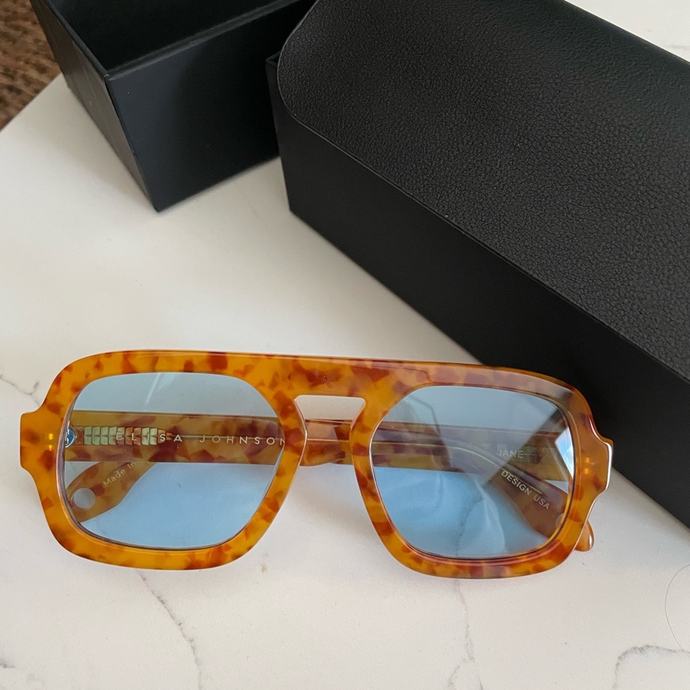 Elisa Johnson Jane Tortoise Shell Sunglasses with Blue Lenses